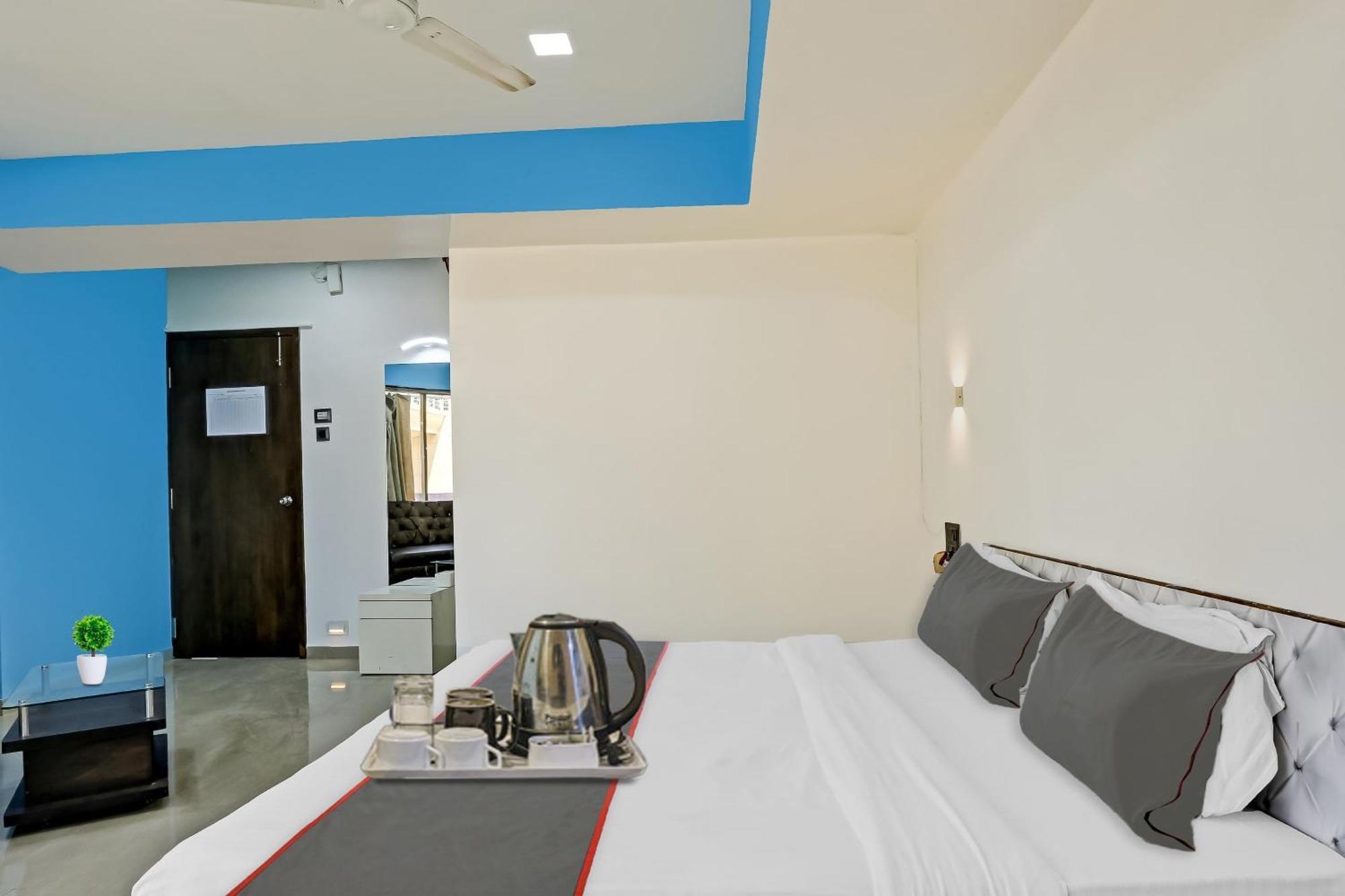 Oyo Salt House Hotel Bombaim Exterior foto